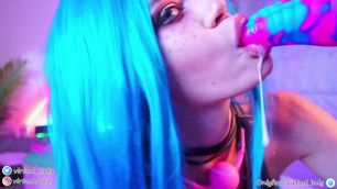 Wet Jinx Fucks her Holes with a Big Monster Dildo - Virtual__lady