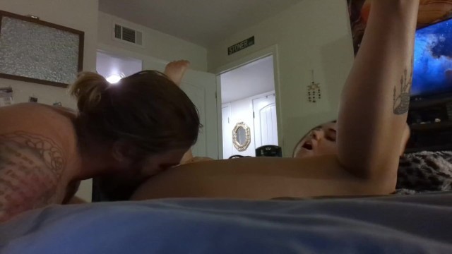 Naughty MILF Gets Pussy Licked & Fingered until she Squirts everywhere